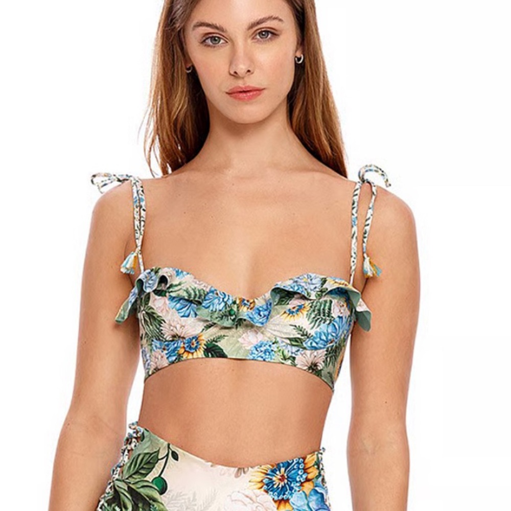 EUC Agua Bendita Swim TOP Sz L